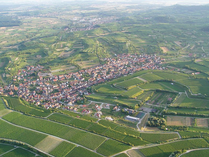 Ballon von Norden über Mittel- und Oberdorf